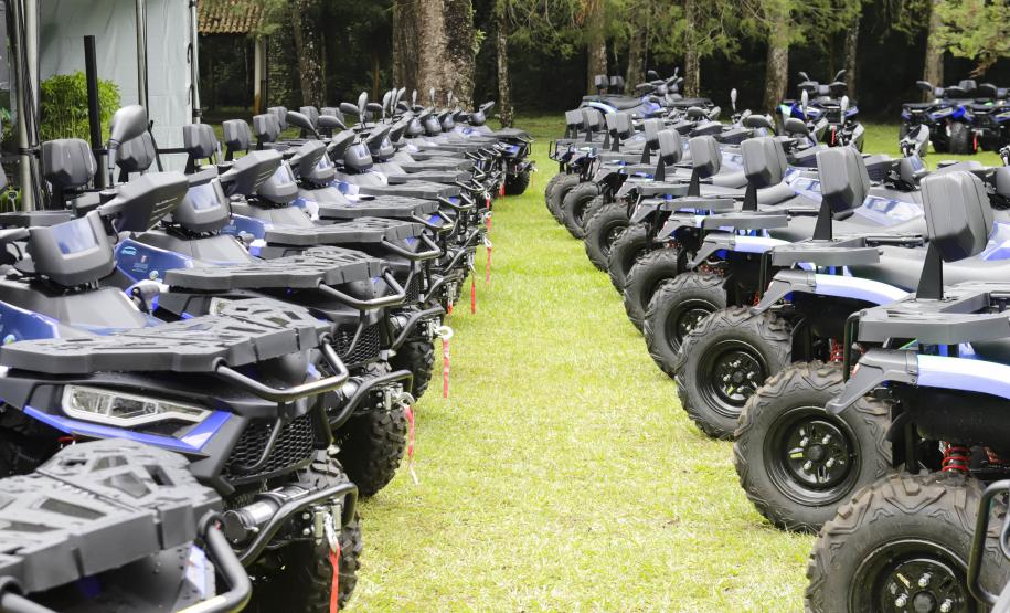 Governo entrega equipamentos e carros para reforçar cuidados com Unidades de Conservação