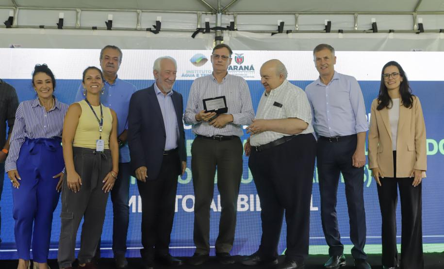 Governo entrega equipamentos e carros para reforçar cuidados com Unidades de Conservação