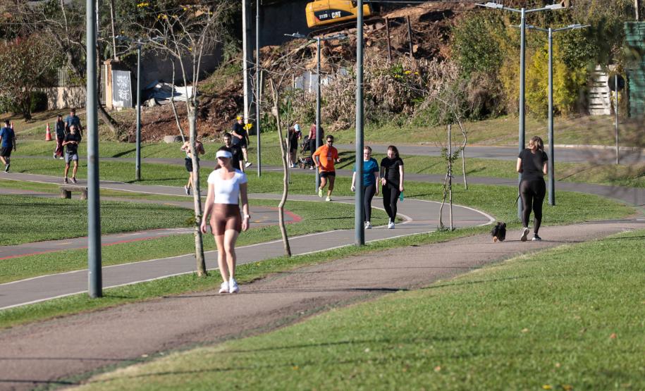 Março foi mais quente e menos chuvoso do que a média histórica, aponta Simepar