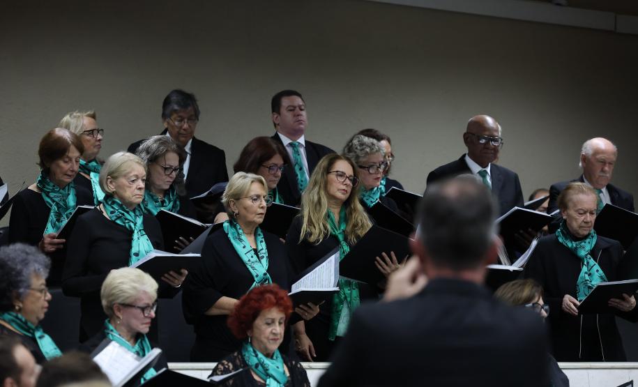 Governador participa da entrega do título de Cidadão Benemérito a José Luiz Scroccaro