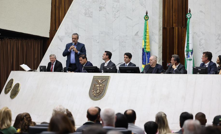 Governador participa da entrega do título de Cidadão Benemérito a José Luiz Scroccaro