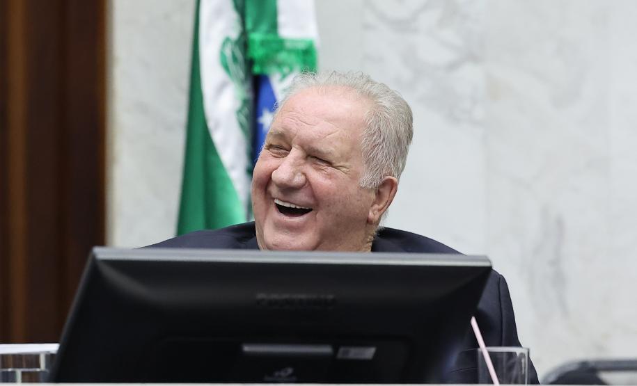 Governador participa da entrega do título de Cidadão Benemérito a José Luiz Scroccaro