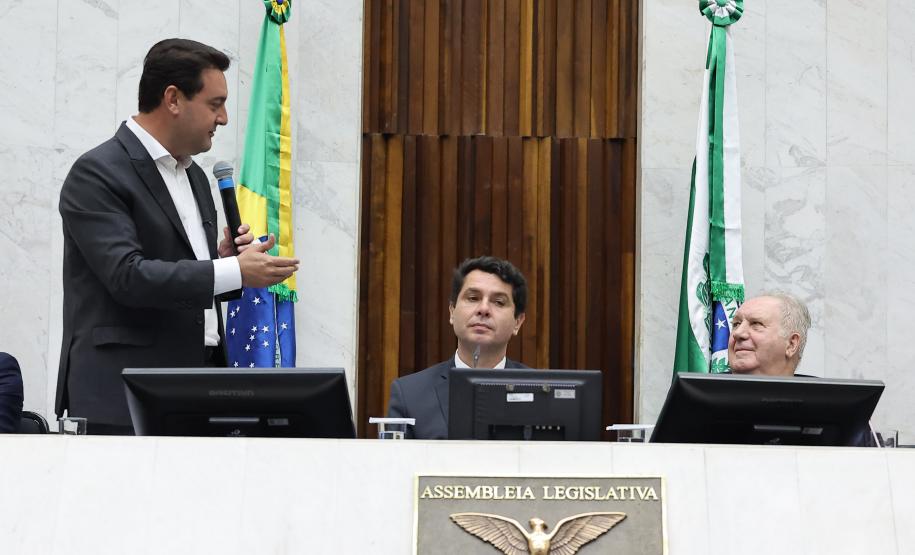 Governador participa da entrega do título de Cidadão Benemérito a José Luiz Scroccaro