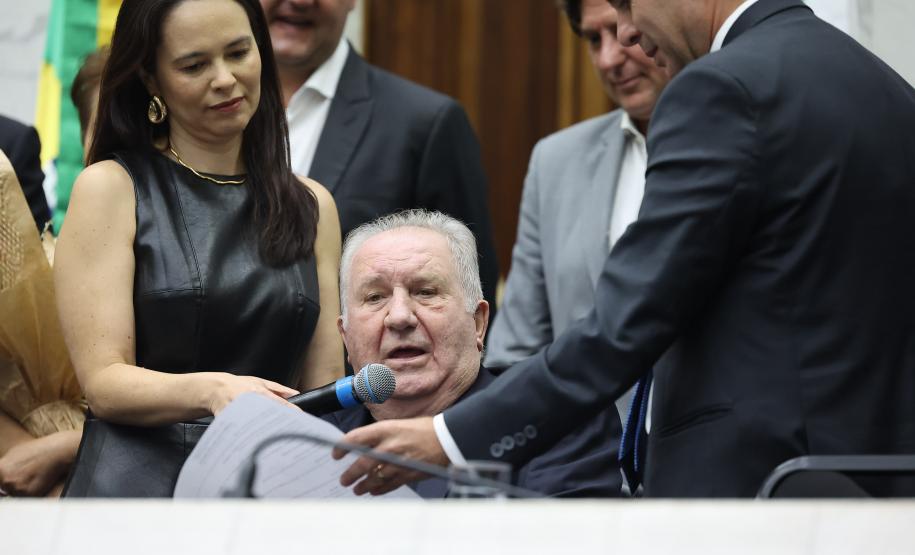 Governador participa da entrega do título de Cidadão Benemérito a José Luiz Scroccaro
