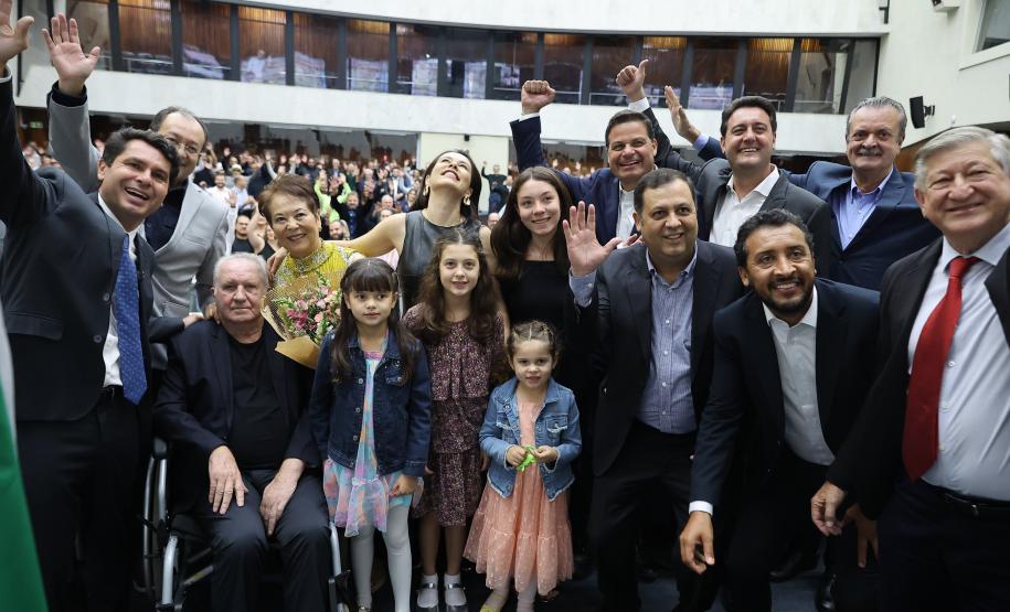 Governador participa da entrega do título de Cidadão Benemérito a José Luiz Scroccaro
