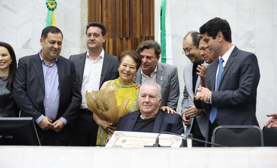 Governador participa da entrega do título de Cidadão Benemérito a José Luiz Scroccaro