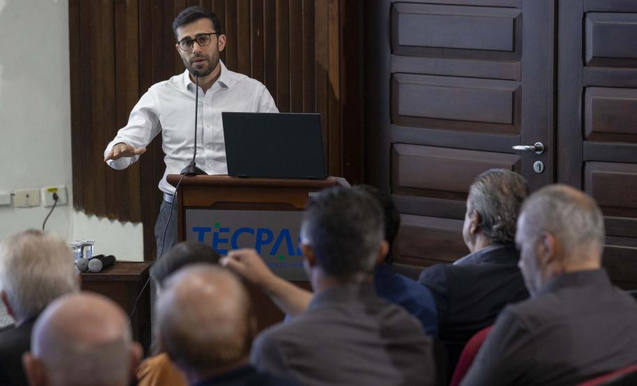 Tecpar e IAT firmam parceria com IA para acelerar licenciamento ambiental