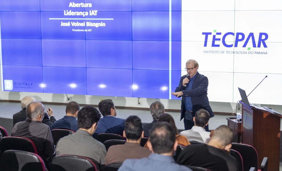 Tecpar e IAT firmam parceria com IA para acelerar licenciamento ambiental