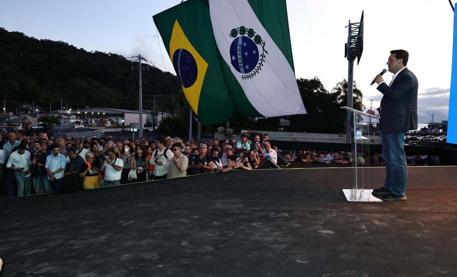 Governador Ratinho Junior inaugura a Ponte de Guaratuba, antigo sonho dos paranaenses