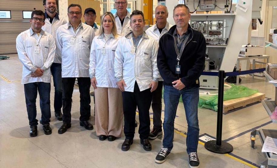 Equipes do Simepar e do IAT testam novo radar meteorológico na Finlândia