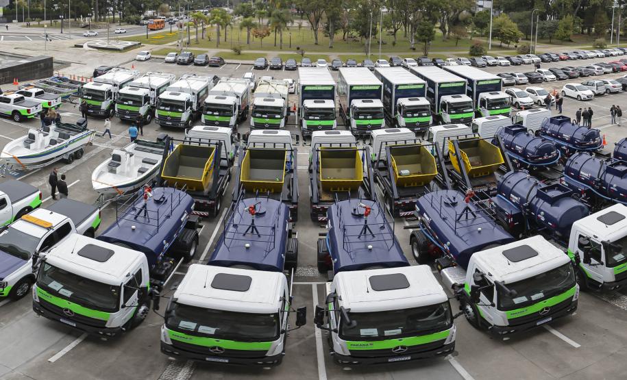 R$ 70,8 milhões: governador entrega veículos e equipamentos para fortalecer gestão ambiental