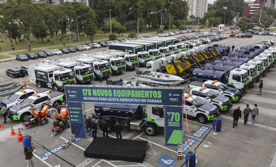 R$ 70,8 milhões: governador entrega veículos e equipamentos para fortalecer gestão ambiental