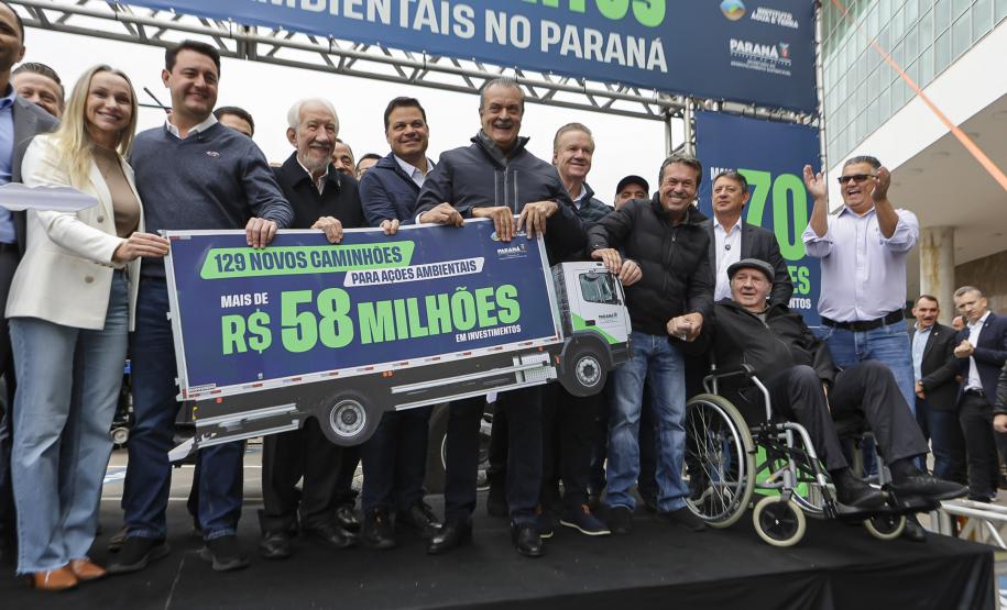 R$ 70,8 milhões: governador entrega veículos e equipamentos para fortalecer gestão ambiental