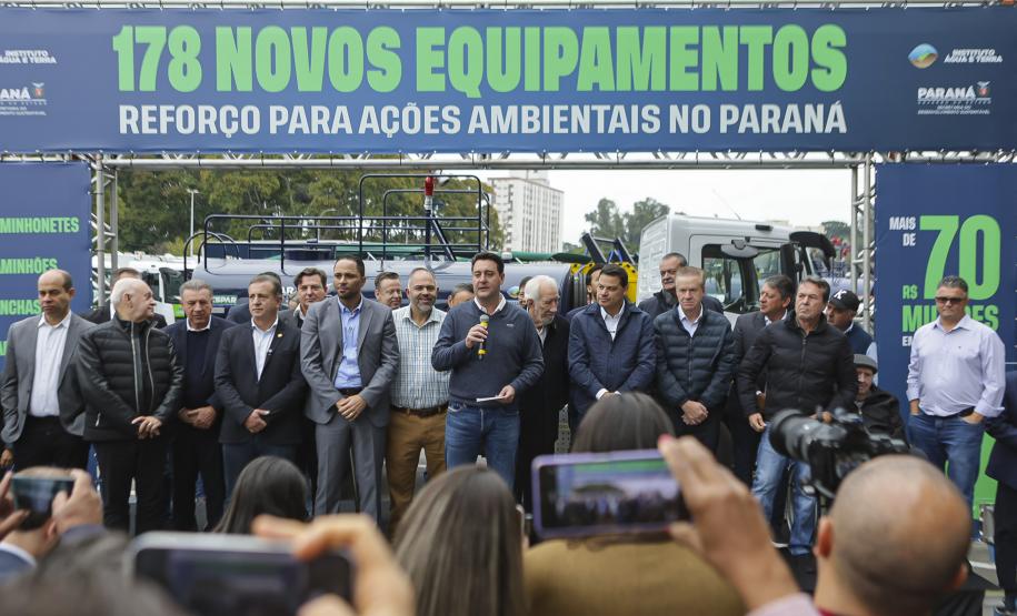 R$ 70,8 milhões: governador entrega veículos e equipamentos para fortalecer gestão ambiental