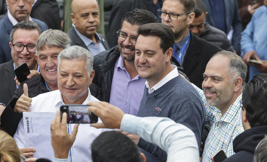 R$ 70,8 milhões: governador entrega veículos e equipamentos para fortalecer gestão ambiental