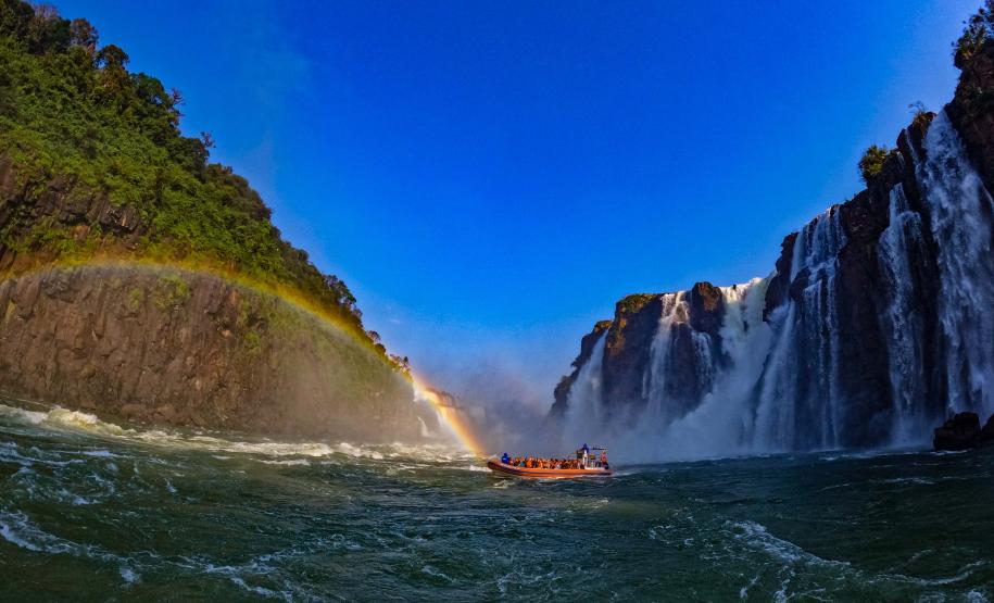 Estado aciona União para reforçar propriedade e atualizar licitação no Parque Nacional do Iguaçu