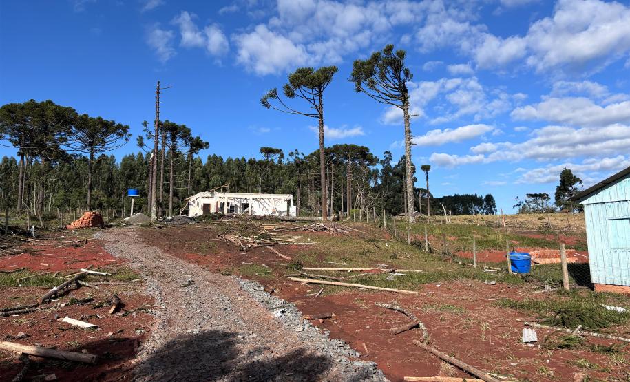 Simepar confirma tornado da categoria F2 em Reserva; ventos chegaram a 200 km/h