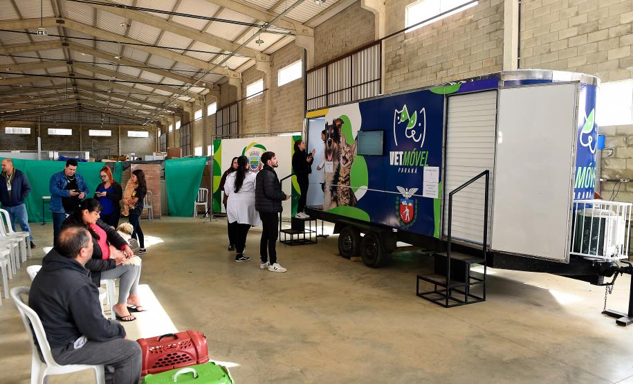 Em um mês, Vet-Móvel registra 32,3 mil agendamentos e avança para mais cidades do Paraná
