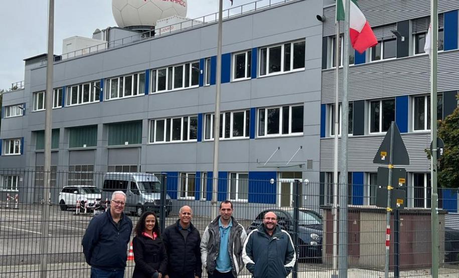 Na Alemanha, equipes do IAT e Simepar concluem testes de novo radar meteorológico