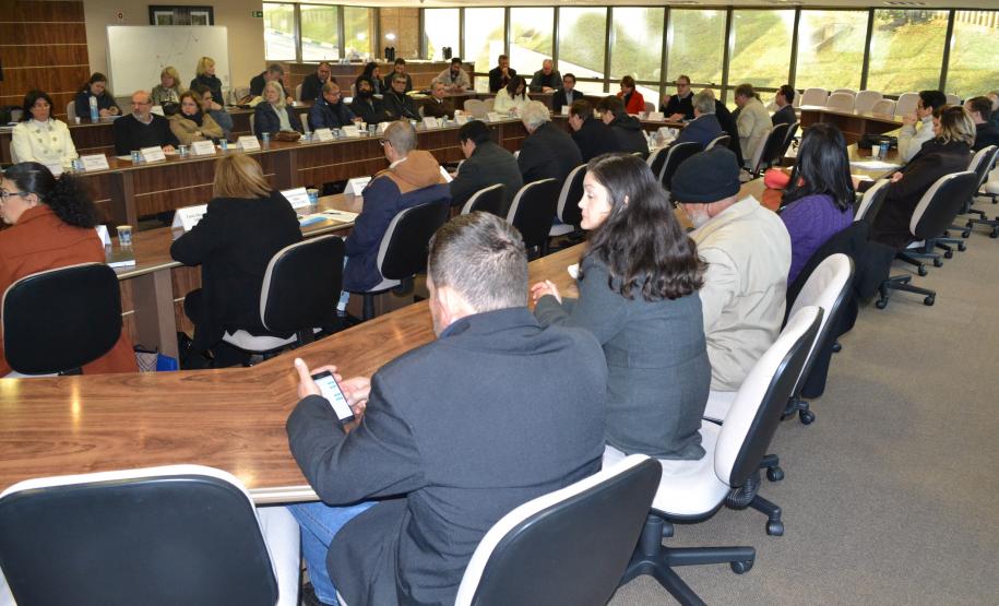 Secretário do Meio Ambiente do Paraná, Antonio Carlos Bonett durante a 29ª reunião ordinária do Conselho Estadual de Recurso Hídricos do Paraná, evento coordenado pela secretaria estadual do Meio Ambiente e Recursos Hídricos (SEMA). Curitiba, 19/07/2017.Foto: Divulgação Sema