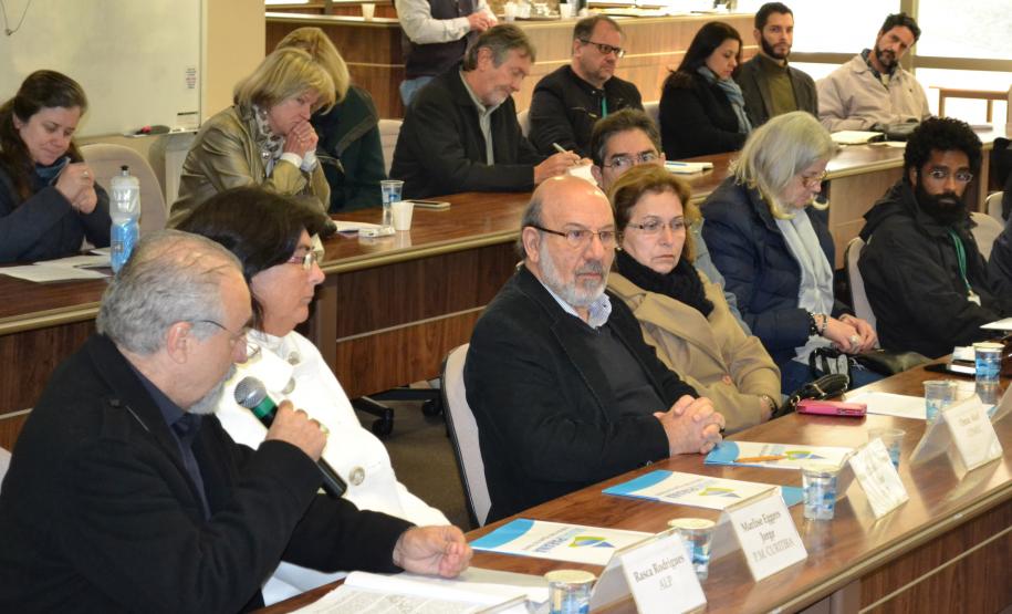 Secretário do Meio Ambiente do Paraná, Antonio Carlos Bonett durante a 29ª reunião ordinária do Conselho Estadual de Recurso Hídricos do Paraná, evento coordenado pela secretaria estadual do Meio Ambiente e Recursos Hídricos (SEMA). Curitiba, 19/07/2017.Foto: Divulgação Sema
