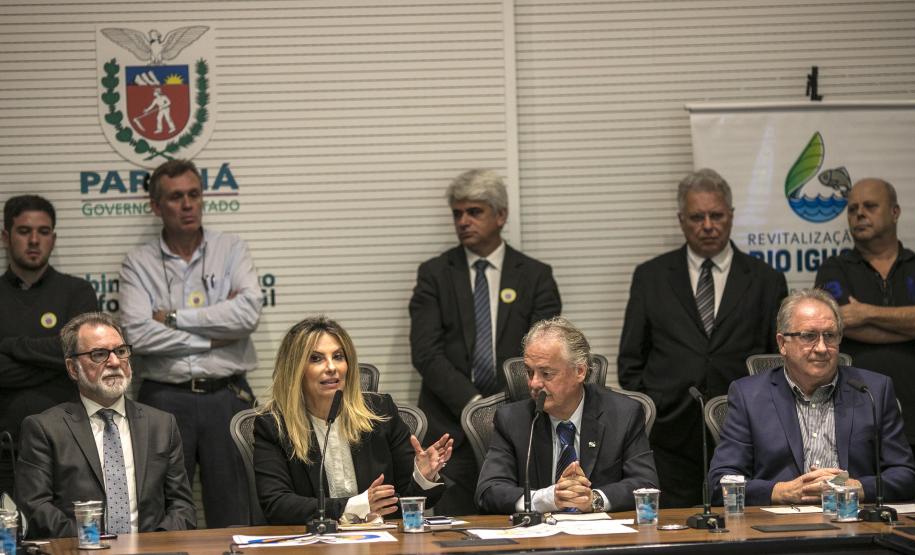 Vice Governadora Cida Borgueti, participa da reunião do Grupo Gestor de Revitalização do Rio Iguaçu (GGRI).
Curitiba, 30/01/2018
Foto: Maurilio Cheli