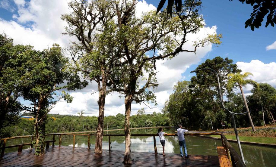 O governador Beto Richa inaugurou nesta sexta-feira (01/03) o Parque Estadual Vitório Piassa- Parque do Alvorecer, em Pato Branco, no Sudoeste do Estado