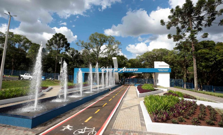 O governador Beto Richa inaugurou nesta sexta-feira (01/03) o Parque Estadual Vitório Piassa- Parque do Alvorecer, em Pato Branco, no Sudoeste do Estado