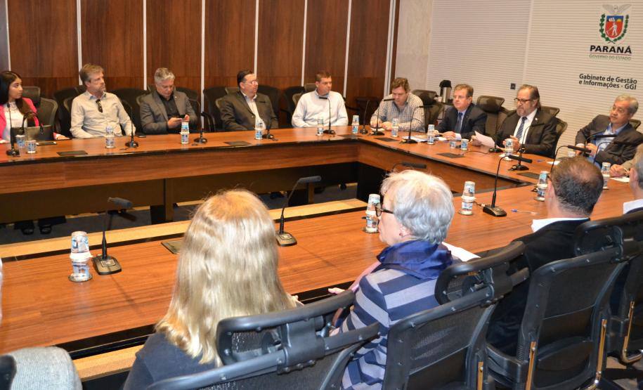 Foi lançada na manhã desta segunda-feira (19) a publicação com os resultados do Inventário Florestal Nacional no Paraná, em cerimônia realizada no Palácio Iguaçu