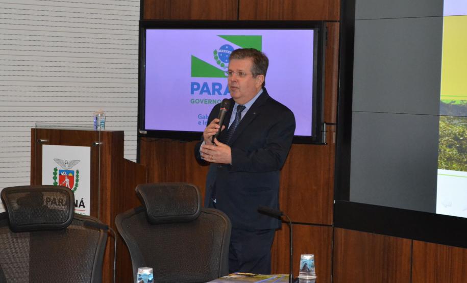 Foi lançada na manhã desta segunda-feira (19) a publicação com os resultados do Inventário Florestal Nacional no Paraná, em cerimônia realizada no Palácio Iguaçu