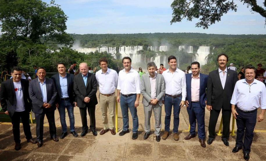 Paraná quer um ambiente moderno para turistas Afirmação foi feita pelo governador Ratinho Junior durante a comemoração pelos 80 anos do Parque Nacional do Iguaçu.