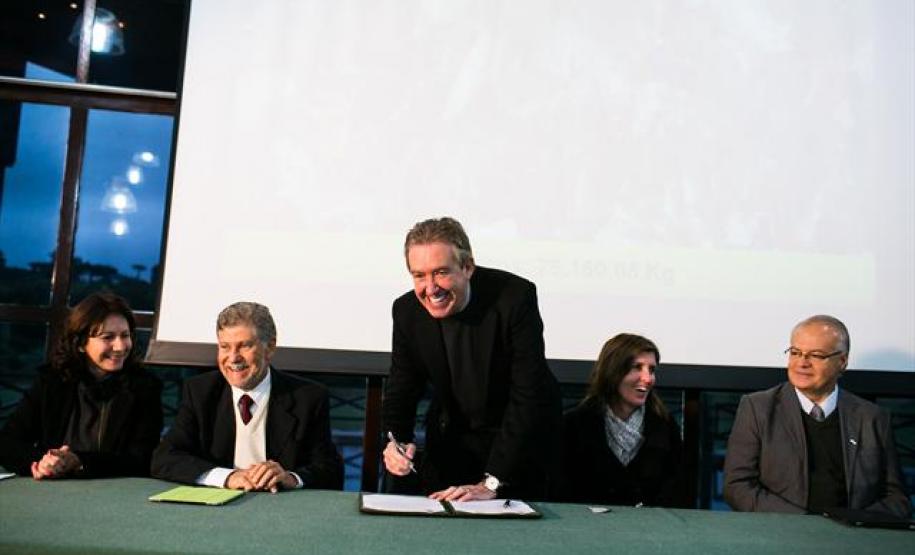 Prefeitura de  Curitiba