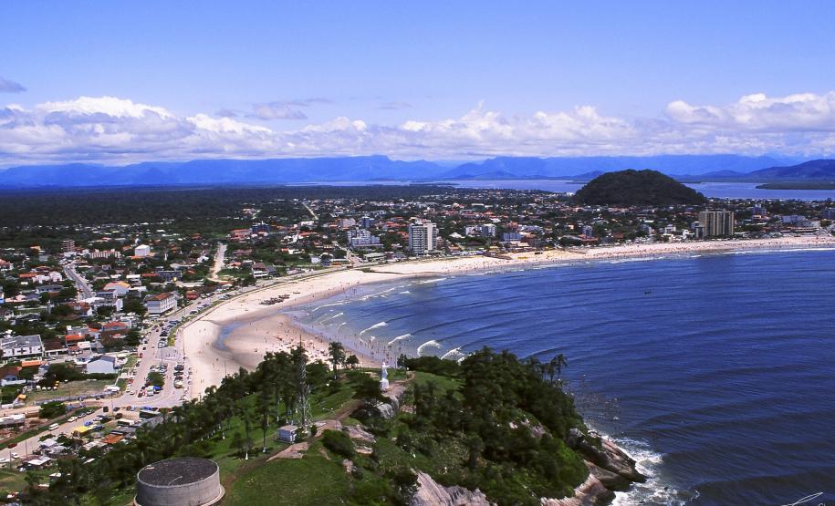 Águas se mantêm próprias para banho no Litoral e no Interior Águas se mantêm próprias para banho no Litoral e no Interior
