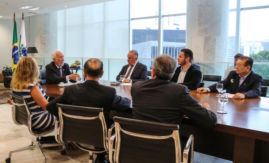 O governador em exercício Darci Piana recebe o presidente da Paraná Turismo, João Jacob Mehl  e representantes do G5 nesta quinta-feira (7) no Palácio Iguaçu.   Curitiba, 07/03/2019 -  Foto: Geraldo Bubniak/ANPr