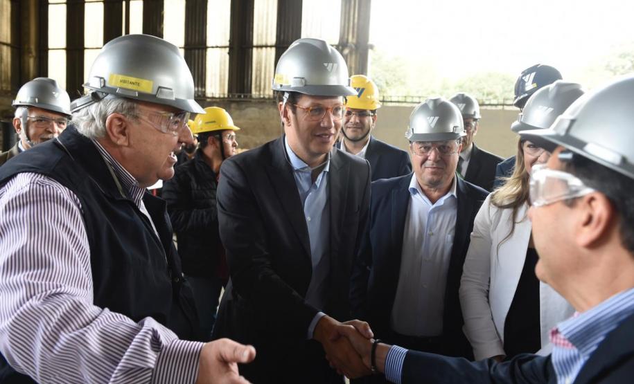 Ministro do Meio Ambiente conhece tecnologias sustentável no Paraná Ministro do Meio Ambiente conhece tecnologias sustentável no Paraná