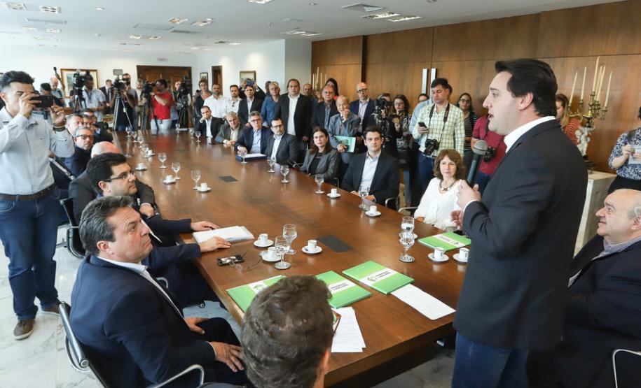 Paraná recebe programa nacional que busca acabar com lixões Paraná recebe programa nacional que busca acabar com lixões