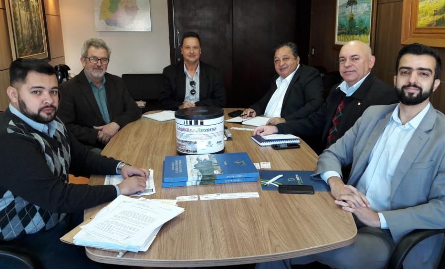 Logística reversa de pilhas e eletroeletrônicos será ampliada