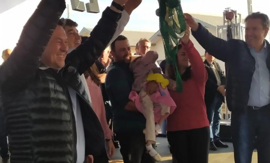 Governo entrega 193 casas populares em Terra Boa