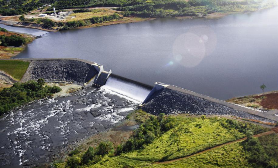 Começa a tramitar projeto que autoriza construção de 19 centrais de energia