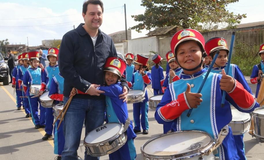 367 famílias recebem títulos de propriedade de imóveis no Litoral