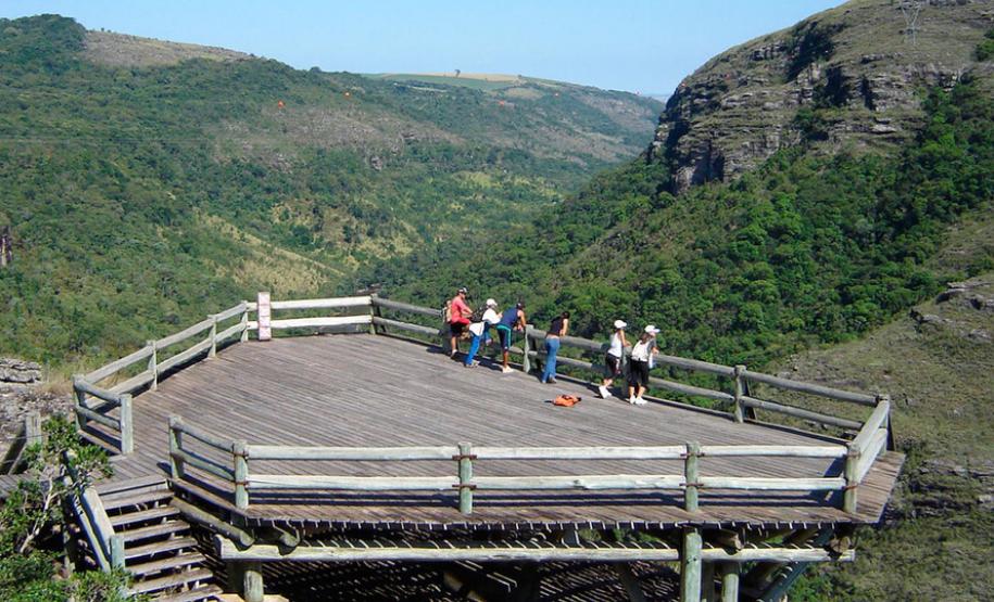 Campos Gerais têm natureza, tropeirismo e cultura europeia