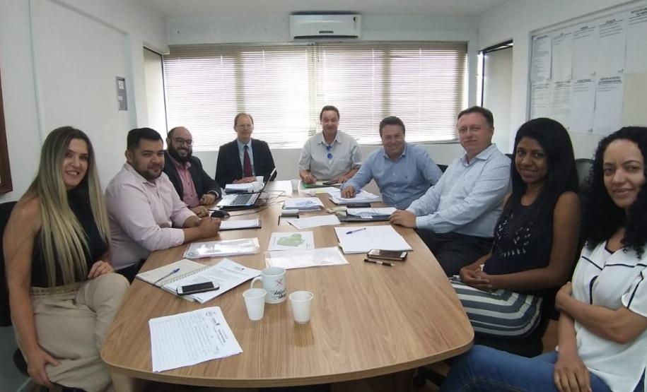 Logística reversa de pneus atenderá todos os municípios do Paraná