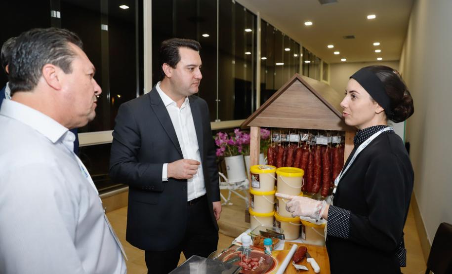 Líder na produção de pescados, Paraná sedia evento sobre o setor