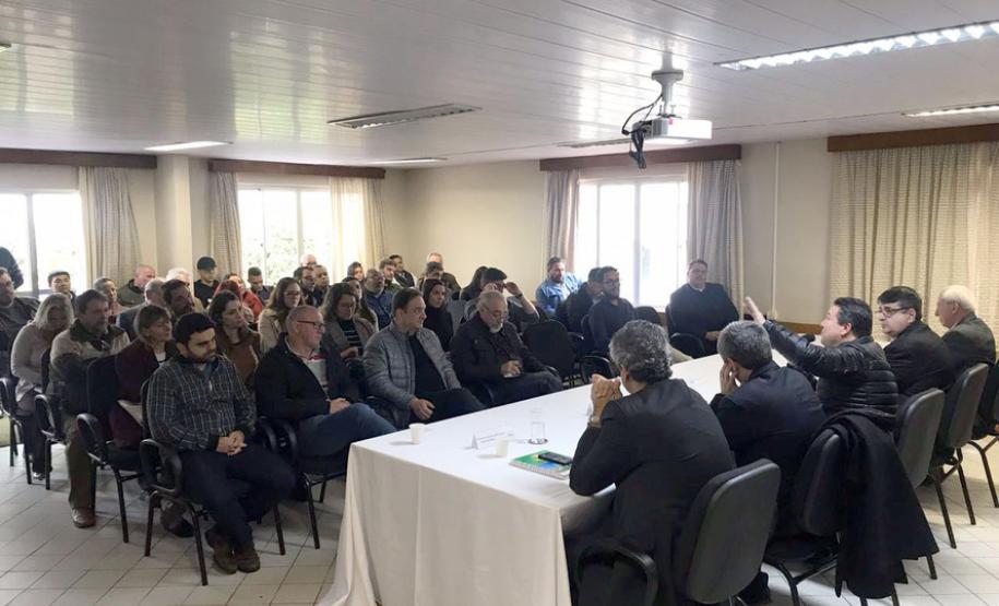 Municípios são capacitados para assumir a gestão de praias