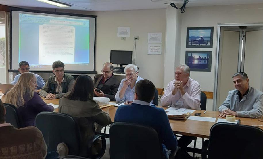 Envelopes para concessão do Parque de Vila Velha são abertos Envelopes para concessão do Parque de Vila Velha são abertos