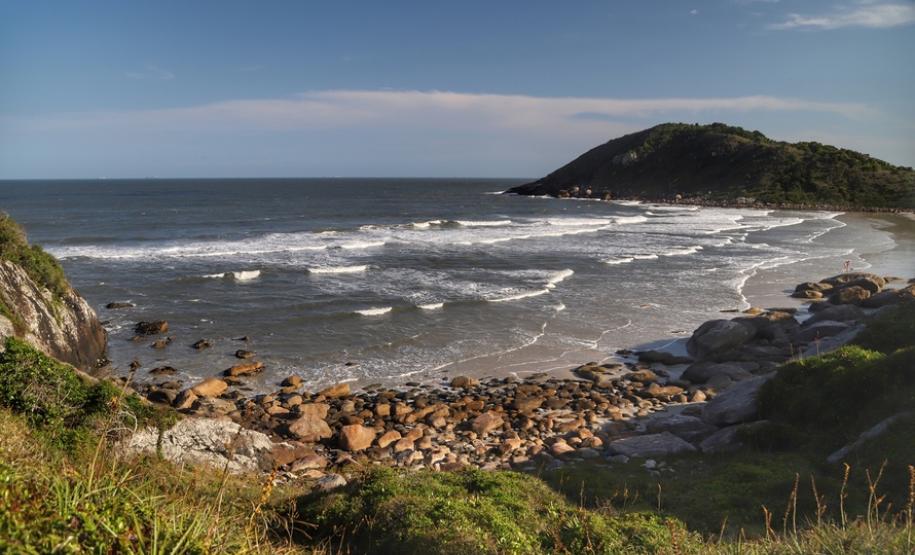 Coleta de amostras de águas das praias do Paraná começa já em novembro