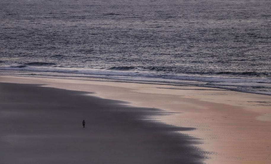 Coleta de amostras de águas das praias do Paraná começa já em novembro