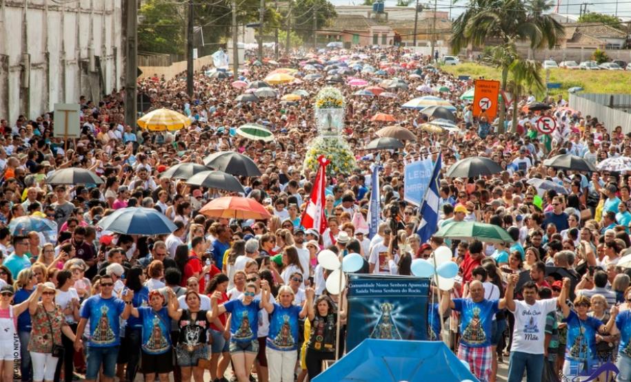 Festa do Rocio atrai milhares de pessoas a Paranaguá