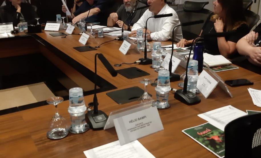 Conselho Estadual de Recursos Hídricos aprova o Enquadramento da Bacia Litorânea Conselho Estadual de Recursos Hídricos aprova o Enquadramento da Bacia Litorânea