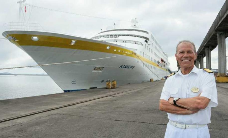 Porto de Paranaguá volta a receber navio de passageiros Porto de Paranaguá volta a receber navio de passageiros